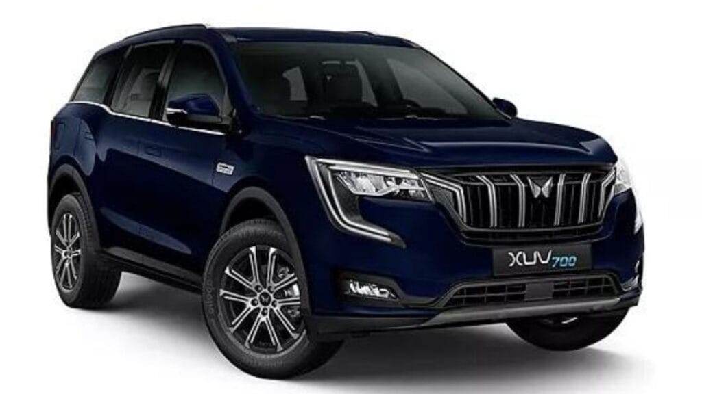Mahindra XUV700 Car